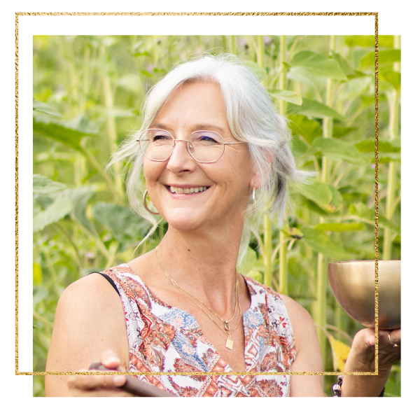 Kopie von Nele Template - Goldener Rahmen (64) Kopie von Nele Template Goldener Rahmen 64